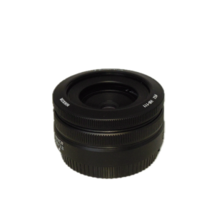 NIKON Z 26 F2,8